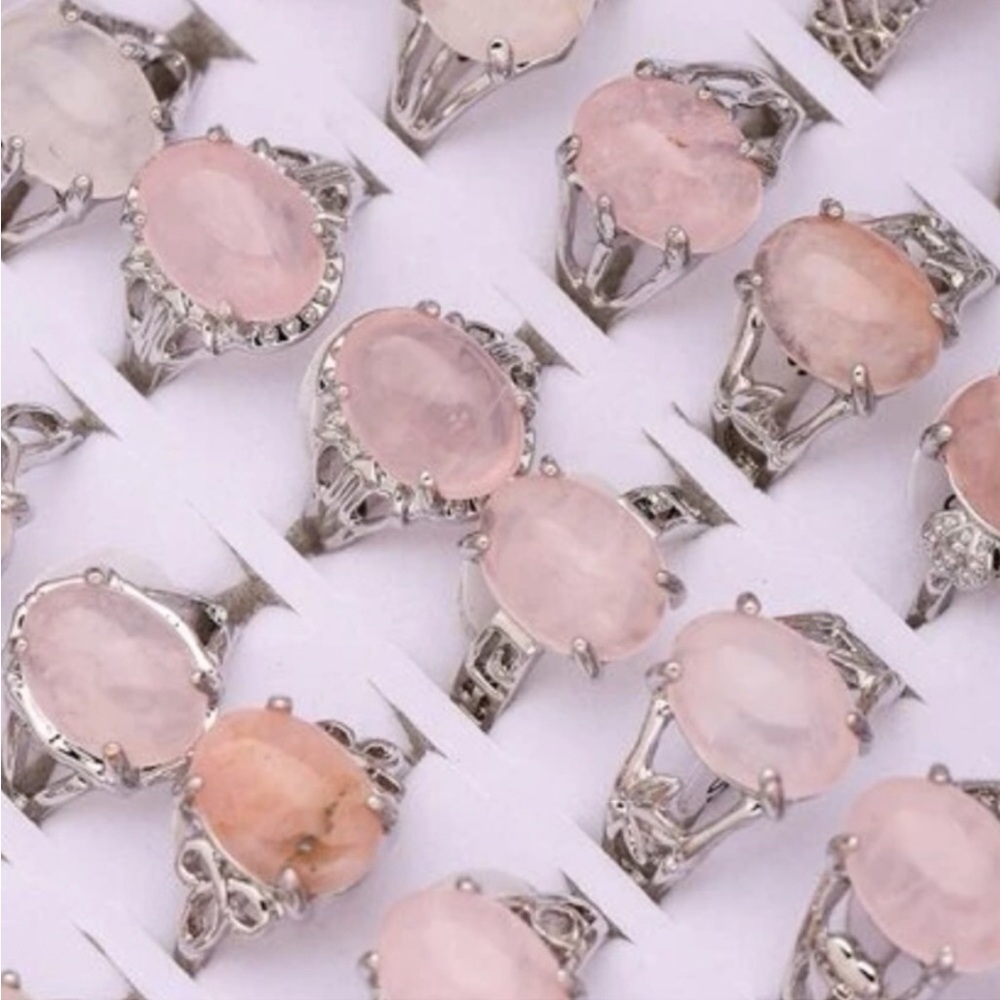 LIGHT PINK ROSE QUARTZ STONE SILVER RING (CHOICE 1)